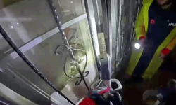 Adıyaman'da evlerinde mahsur kalan vatandaşları AFAD kurtardı