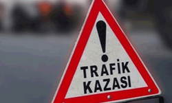 Afyon’da kamyon ile otomobil çarpıştı: 3 yaralı