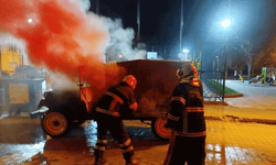 Bilecik'te seyir halindeki araç alev aldı