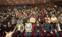 CHP’de ilginç an: Arslan toplantıdaki yerini mi beğenmedi?