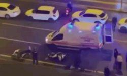 Diyarbakır’da otomobil motosiklete çarptı: 1 yaralı