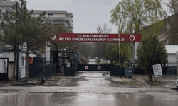 Emekli uzman çavuş dehşet saçtı: Anne ve kızı Eskişehir’de defnedilecek