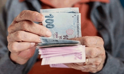 Emeklilerin bayram ikramiyesi belli oldu