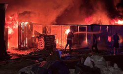 Erzincan’da işçi konteynerlerinde yangın