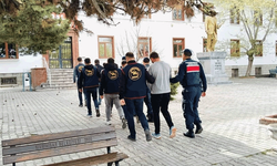 Eskişehir’de akıl almaz olay: Hamamda oyalayıp vurgun yaptılar