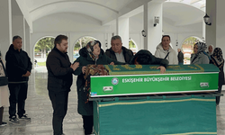 Eskişehir’de büyük acı: Anne ve 16 yaşındaki kızı toprağa verildi