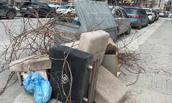 Eskişehir’de çöp konteynırlarının amacı dışında kullanılmasına tepki