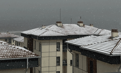 Eskişehir’de kar yağışı etkili olmaya başladı