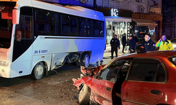 Eskişehir’de kaza: Otomobil minibüse çarptı, 1 yaralı