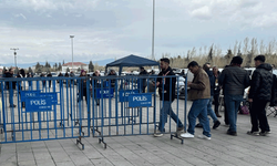 Eskişehirspor- Alanya 1221 maçına taraftardan yoğun ilgi