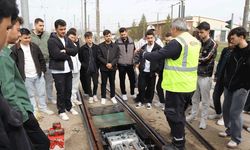 ESTÜ öğrencilerinden ESTRAM’a teknik gezi