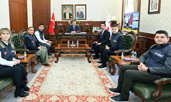 Göç İdaresi heyeti Vali Yılmaz’ı ziyaret etti