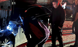 Şırnak'ta iki tır arasında sıkışan otomobil kağıt gibi ezildi: 1 yaralı