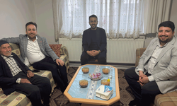 AK Parti Tepebaşı teşkilatından anlamlı bayram buluşması