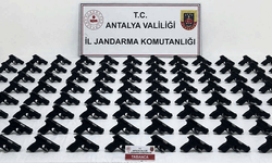 Antalya'da 100 adet ruhsatsız tabanca ele geçirildi