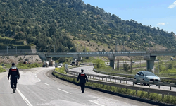 Bilecik-Eskişehir yolunda 1 ay sürecek çalışma: Trafik tek şeride düştü