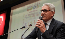 Engelleri aşan defile büyük beğeni topladı