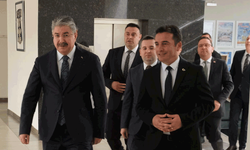 Eskişehir Valisi Yılmaz’dan Başkan Dökmeci’ye ziyaret