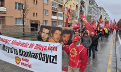 Eskişehir’de 1 Mayıs coşkuyla kutlandı: Binlerce kişi alanlarda
