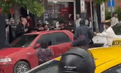 Eskişehir’de cadde ortasında iki grup arasında kavga