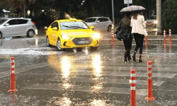 Eskişehir'e gök gürültülü sağanak yağış uyarısı: Bu saatlere dikkat