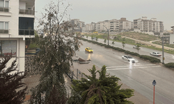 Gaziantep'te sağanak yağış ve dolu hayatı felç etti