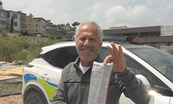 Hatay'da ilk kez ceza yiyen sürücü, polis ekiplerini tebrik etti