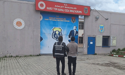 Kars’ta kredi kartı dolandırıcısı yakalandı