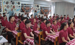 Murat Atılgan Ortaokulu öğrencilerinden Es-Es’e anlamlı destek