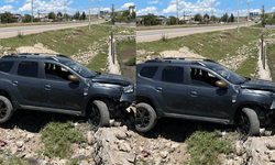 Siirt'te kontrolden çıkan otomobil yol kenarına savruldu