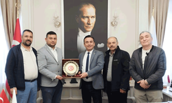 Sivrihisar esnafından Başkan Dökmeci’ye anlamlı ziyaret