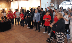 Tepebaşı’nda özel bireylerden “Benzersiz” sergi