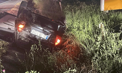 Ankara-Eskişehir yolunda kaza: Otomobil refüje daldı, 2 yaralı var