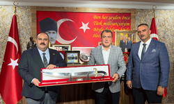 Başkan Hamamcı’dan MHP Eskişehir İl Başkanı Sezer’e hayırlı olsun ziyareti