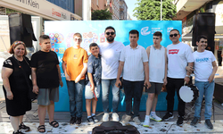 Eskişehir’de müzik ve indirim coşkusu aynı günde buluştu