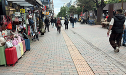 Esnafın gözü kulağı gurbetçide