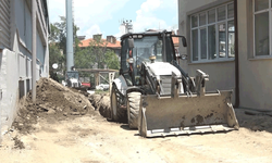 Isparta'da kanalizasyon hattı çalışmasında göçük meydana geldi: 1 işçi yaralandı