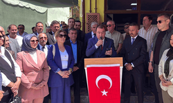 MHP Sivrihisar İlçe Başkanlığı’nın yeni hizmet binası açıldı