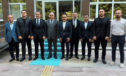 MHP’li Sezer ve yönetiminden müdür Yalçın’a ziyaret