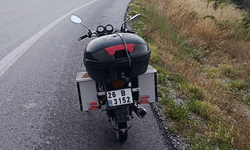 Bilecik'te direksiyon hâkimiyetini kaybeden motosiklet sürücüsü yoldan çıktı