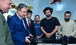 Eskişehir Valisi Yılmaz, İHA pilotlarının Eğitim Merkezini ziyaret etti