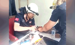 Eskişehir'de bileğine kelepçe sıkışan mahkumu itfaiye ekipleri kurtardı