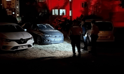 Eskişehir’de geri manevra yaparak kaçan aracın çarptığı bekçi yaralandı