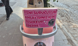 Eskişehir'de motosikletin arkasına yapıştırılan ilginç yazı dikkat çekti