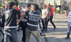 Eskişehir'de NATO karşıtı izinsiz eylem yapan gruba polis müdahalesi: 35 gözaltı