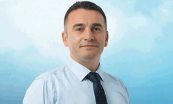 Habil Dökmeci'den CHP İl Örgütü'ne: "Bu nasıl yaman çelişki, annem!"