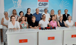 Yalaz’dan sert tepki: ”Kapılarında bekleyen birkaç kişi adına utanç verici!”