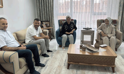 Bakan Yardımcısı Leman Yenigün'den koruyucu aileye ziyaret