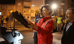Başkan Ünlüce: “Şehrimizin cadde ve bulvarlarını gece gündüz yeniliyoruz”