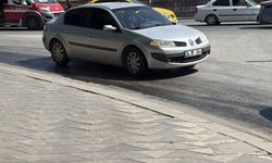 Eskişehir’de asfalt yağla kaplandı: Sürücüler zor anlar yaşadı